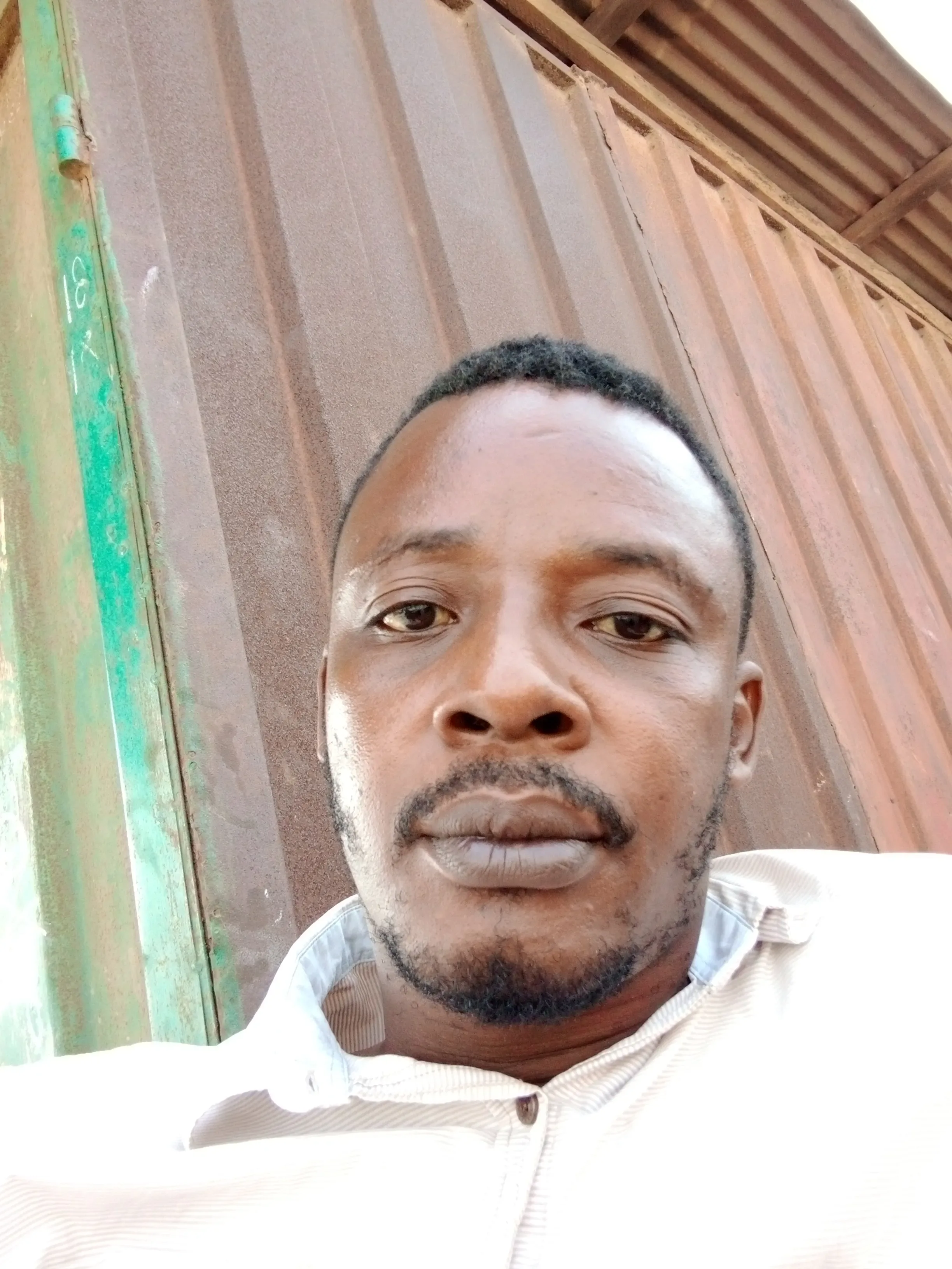 Kofi, 41