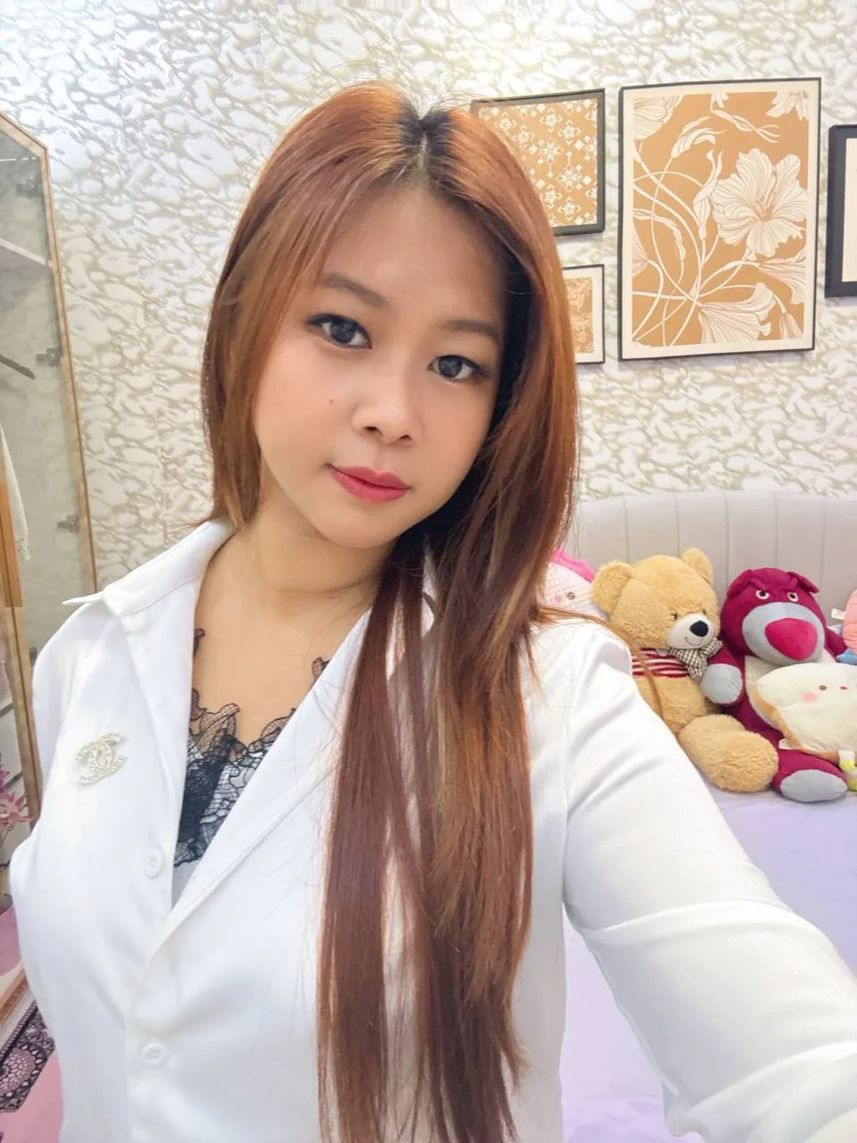 Ava