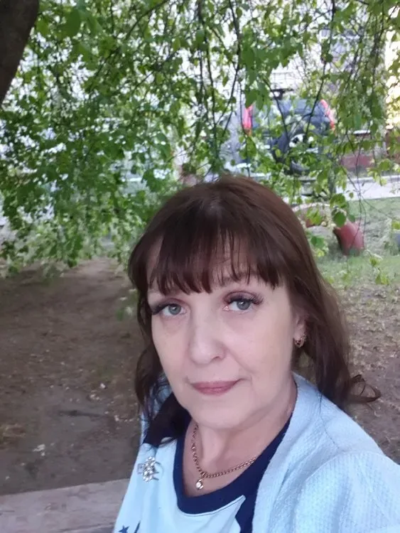 Dara, 47