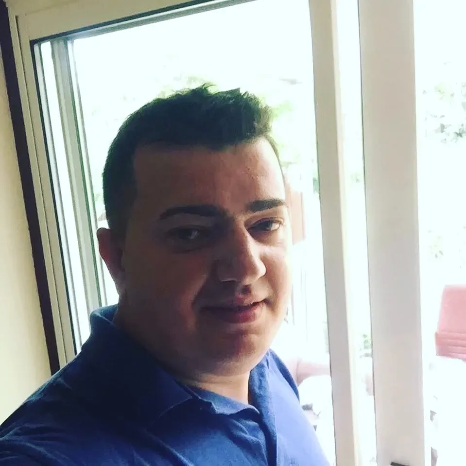 Dinescu100