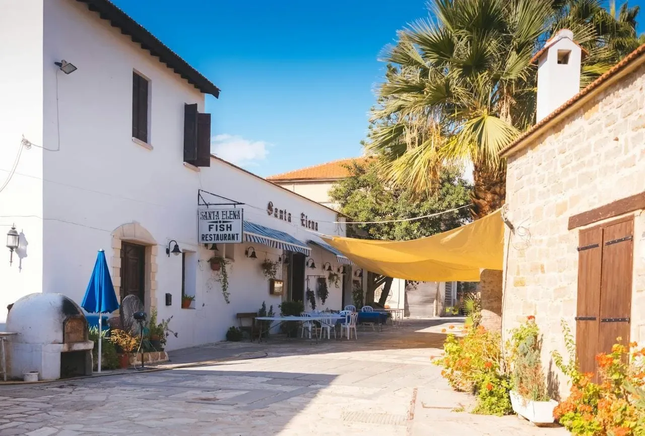 Cyprus. Dating and Marriage