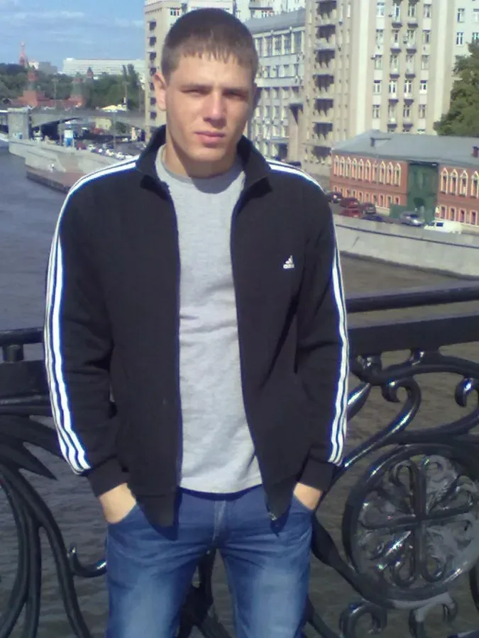 Olalekan, 32
