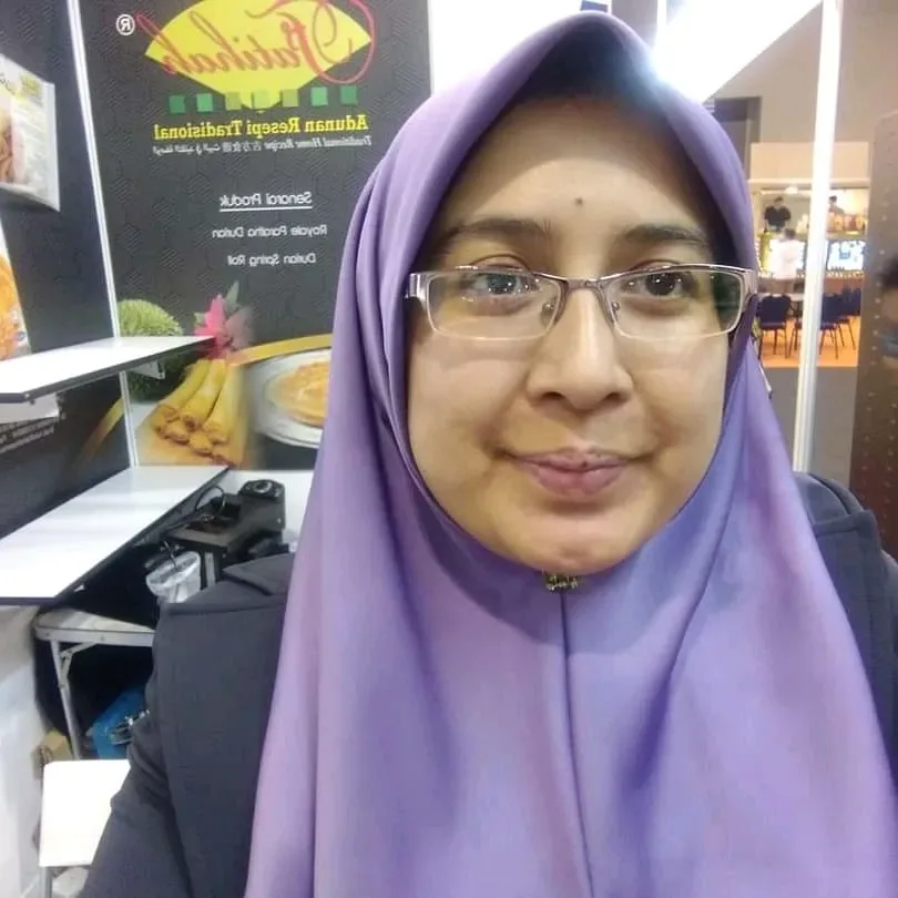 Hamisah BIN, 43