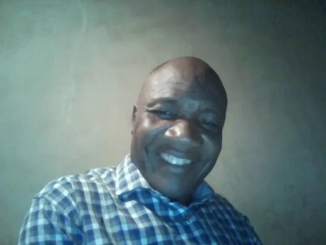 tee, 60