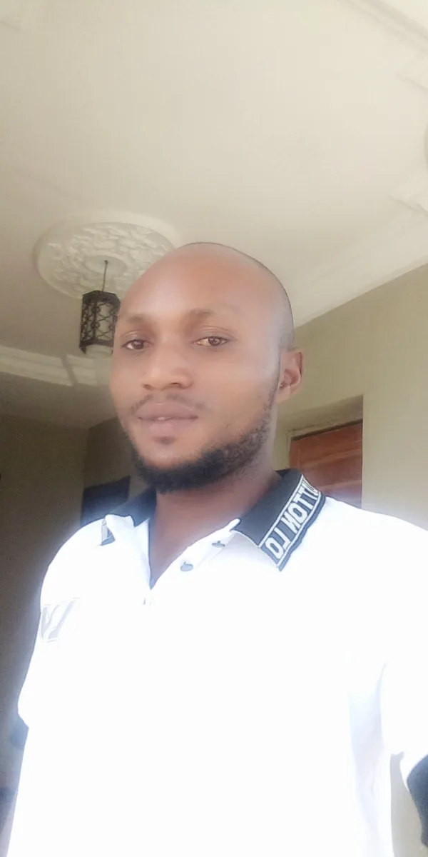 Favour, 40