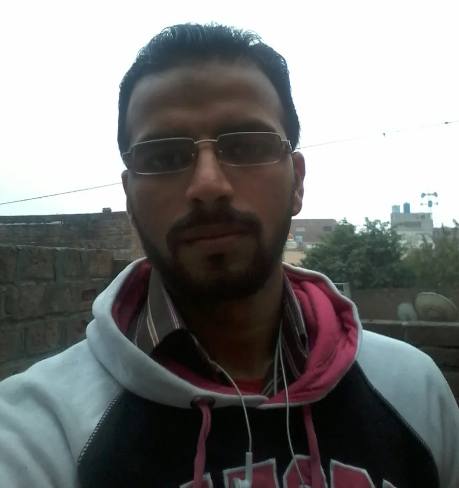 Waqar, 36