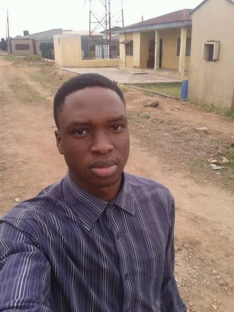Stephen, 25