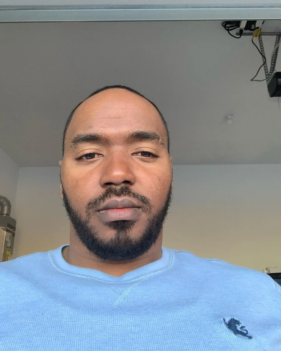 Donald, 37