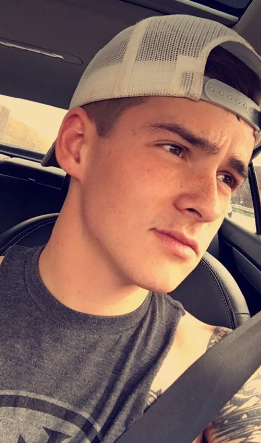 Loganshane, 38