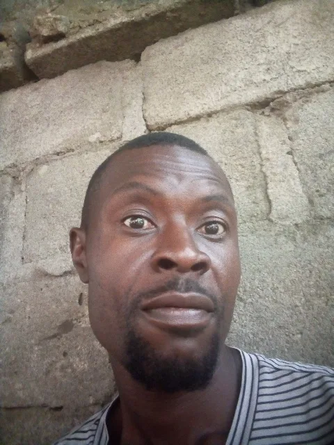 Daniel, 50
