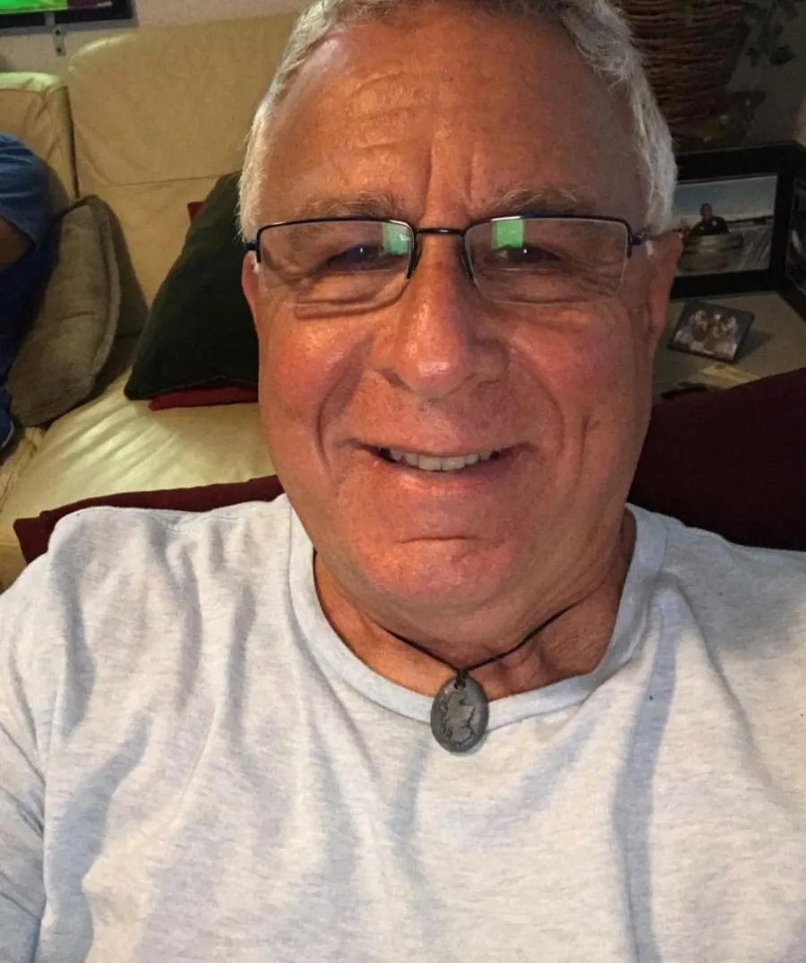 Abraham B obby, 61