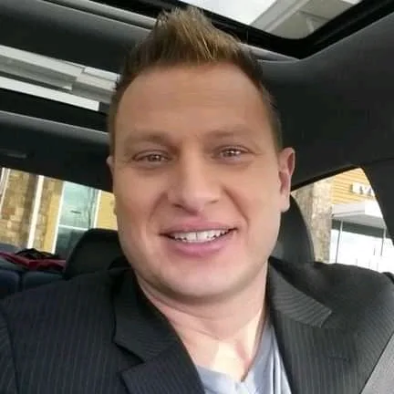 Wilson Martinez, 40
