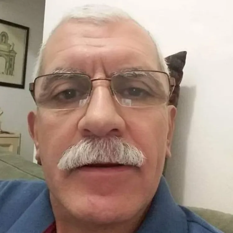 Robert, 59