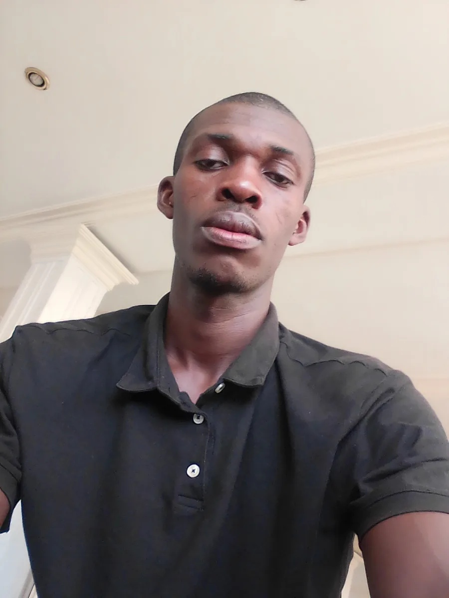 Clinton, 32