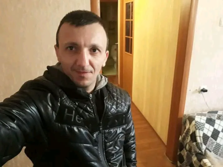 Mark, 42