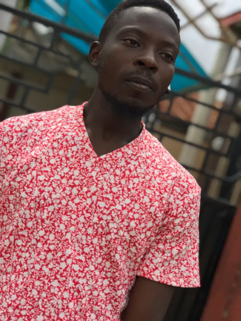 Samson Kismet, 32