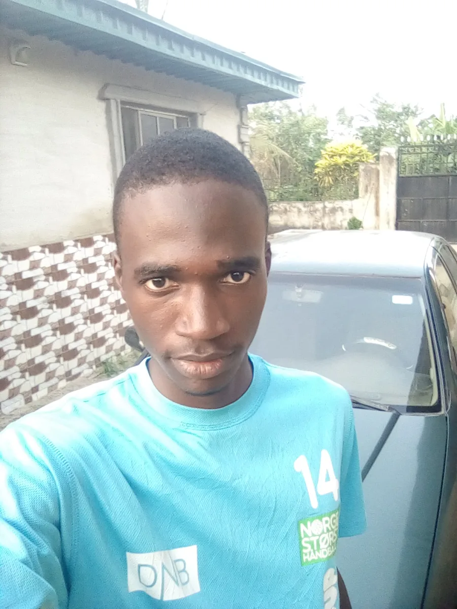 Daniel, 26