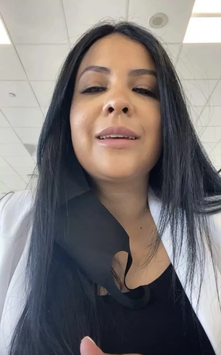 Amanda, 35