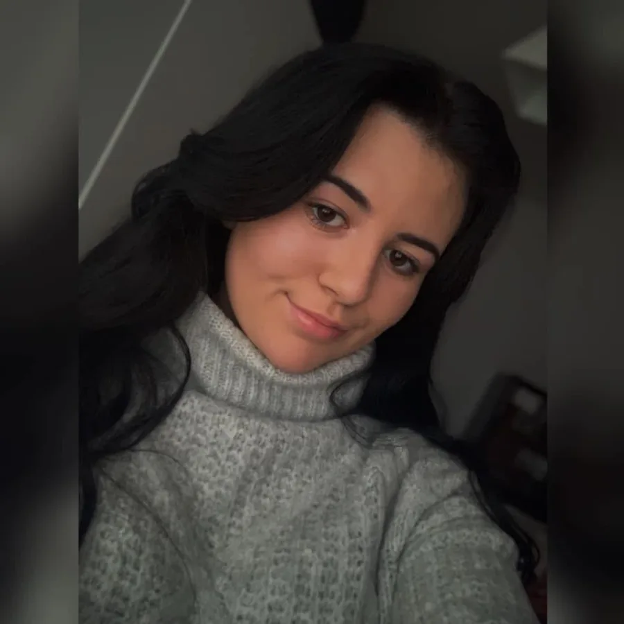Elaina418, 31