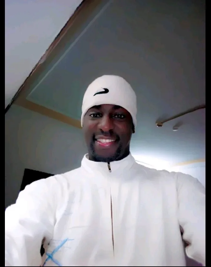 Dapo, 38