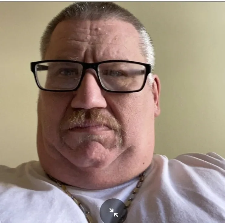 Bradley, 44