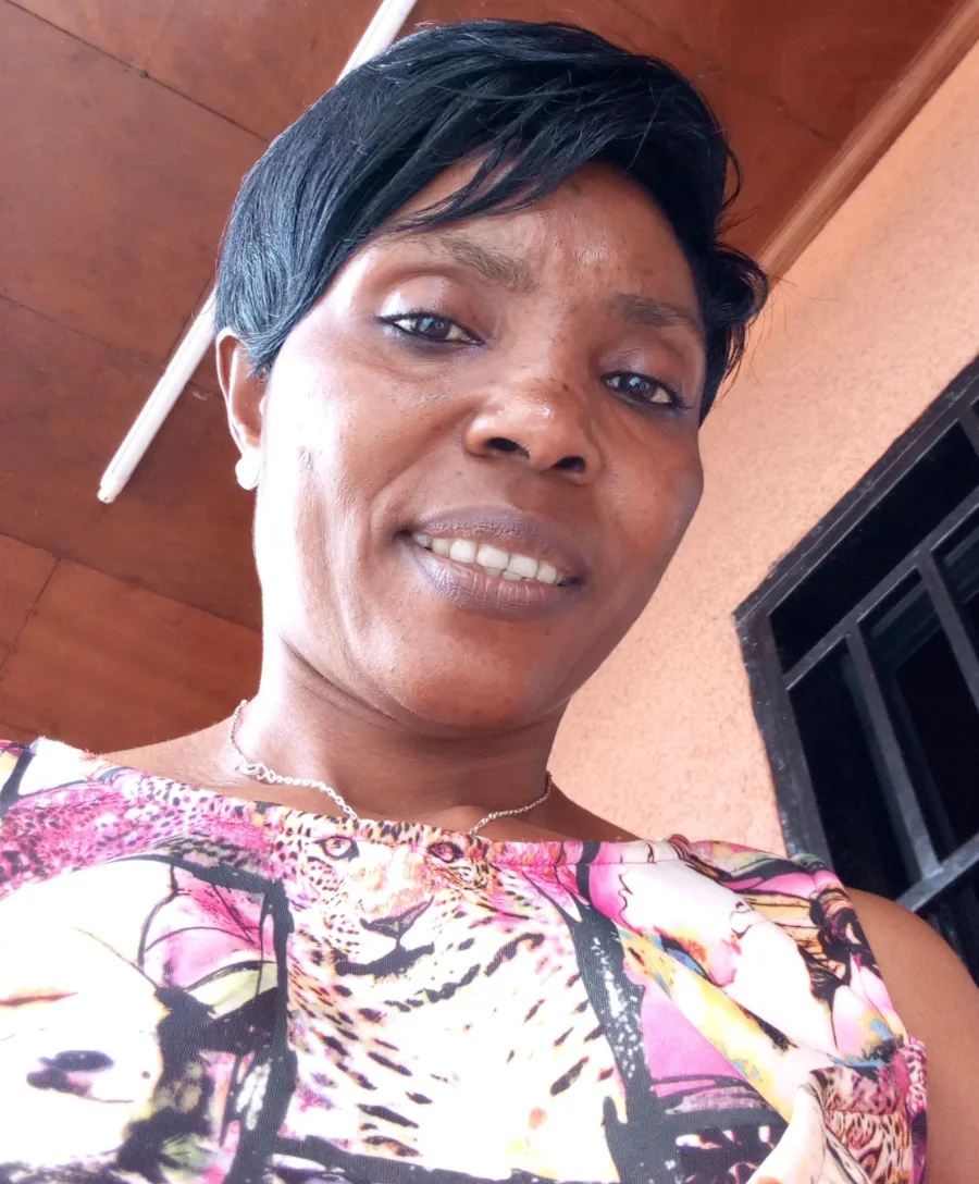 Makou leocadie, 46