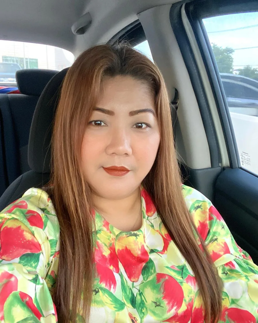 Hwa-young, 33