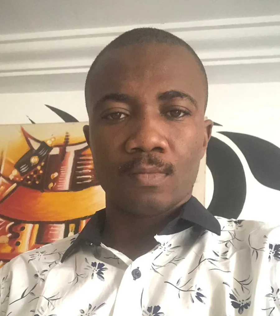 Touré junior, 32