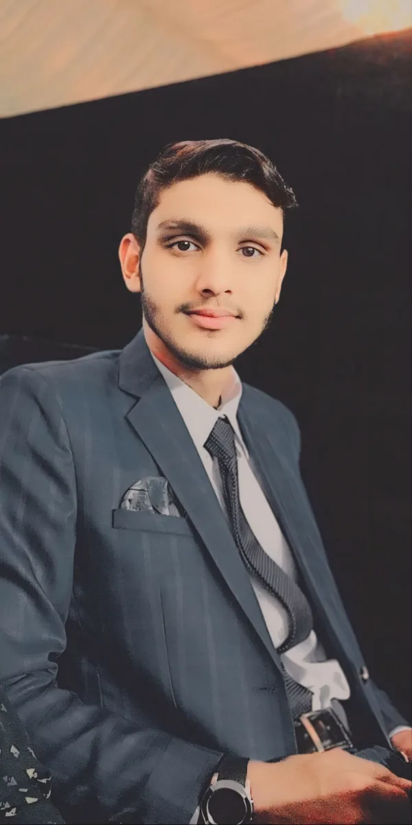 Hamza, 31