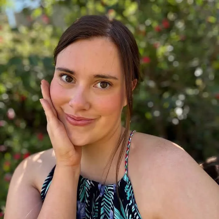 shella Hayford, 41