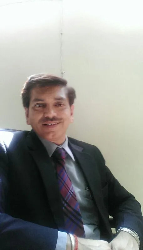 Mark, 35