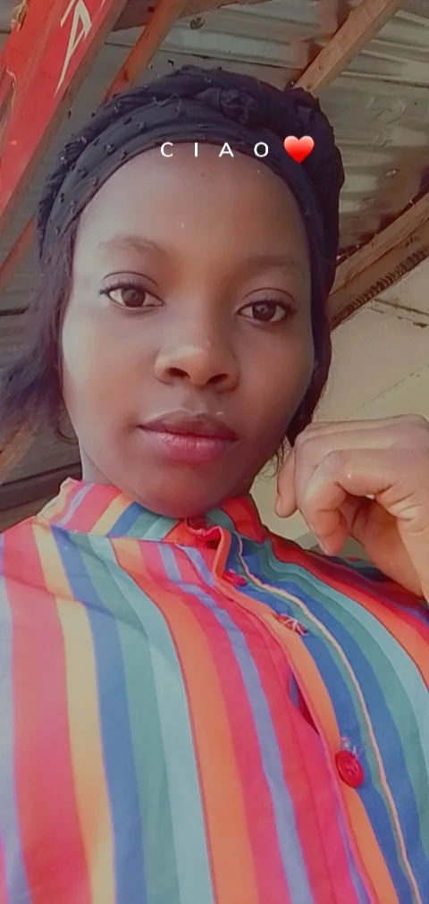 Debby, 31