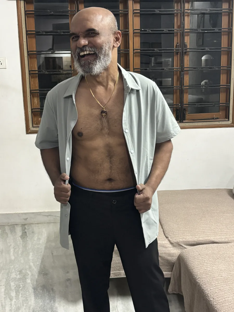 Naveen, 50