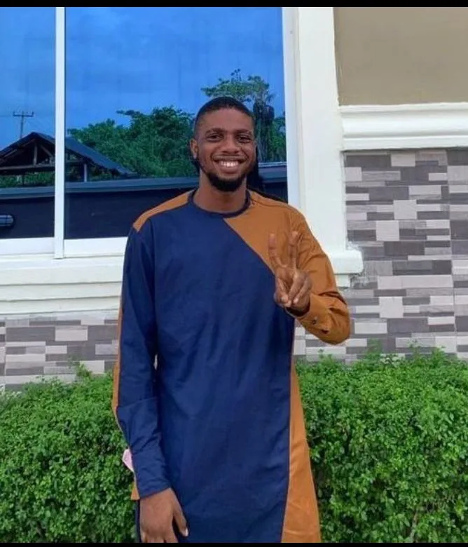 Clinton John, 23