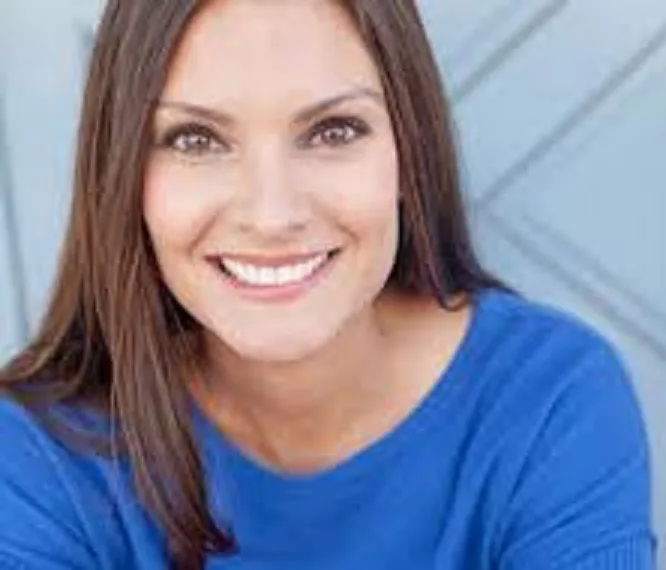 elena, 45