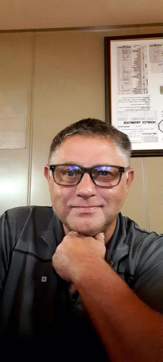 Phil Robert, 54
