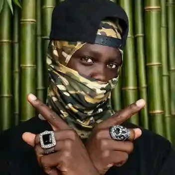 Mesut Mjaste, 19