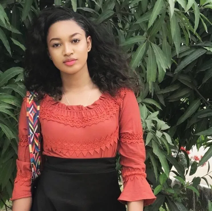 grace, 26