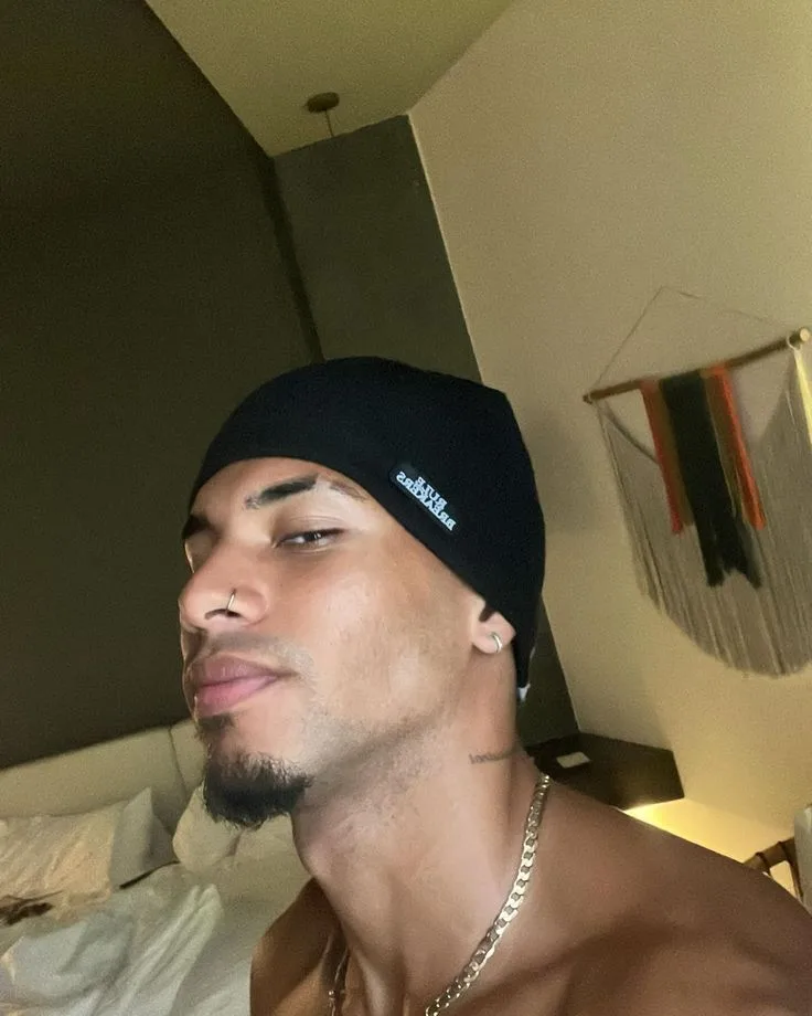 Johnny Depp, 32