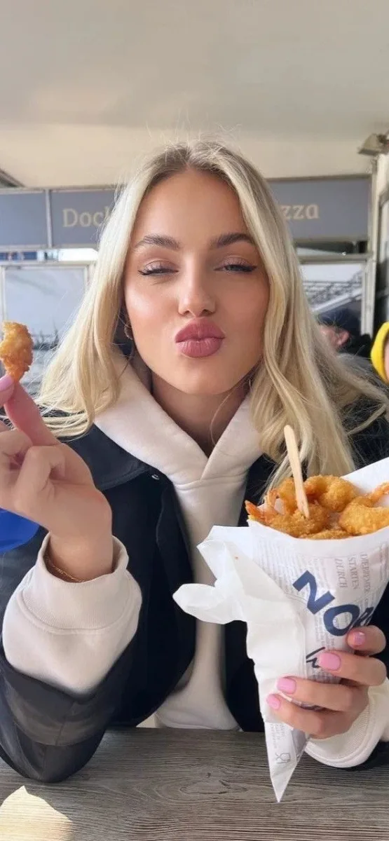 Jasmina, 30