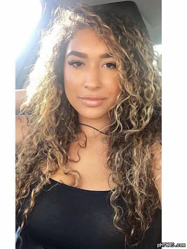 Alice, 29