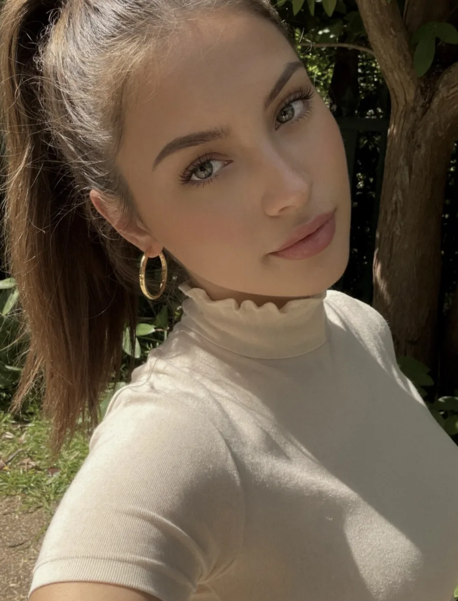 Jessica, 31