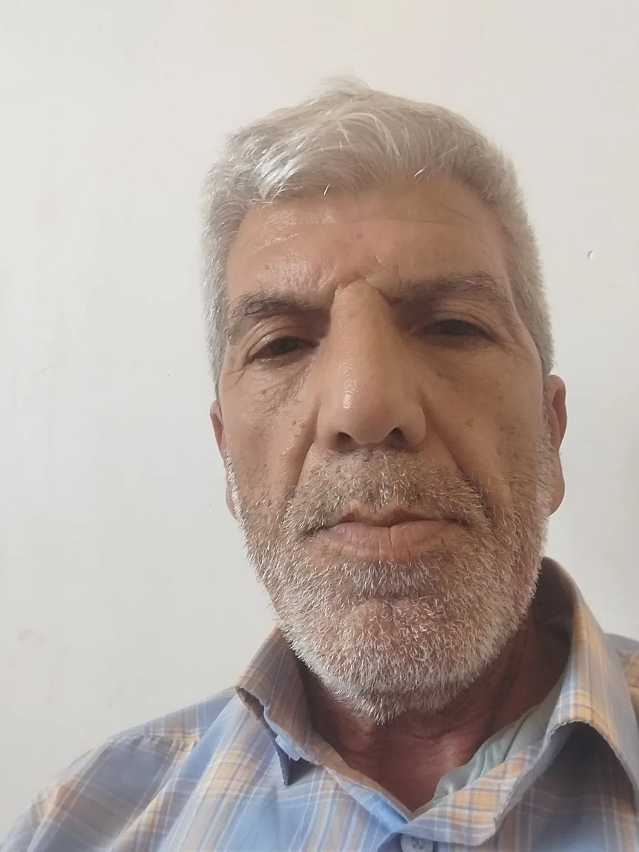 علی عزتی, 60