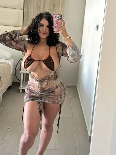 Arianne, 26
