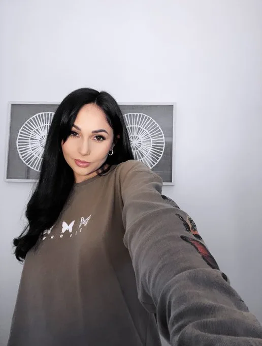 Fransesca di Renzo, 30