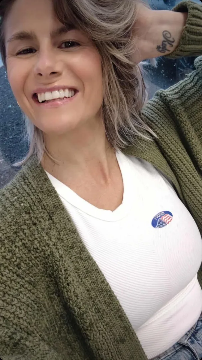 Sarah Marshall, 40