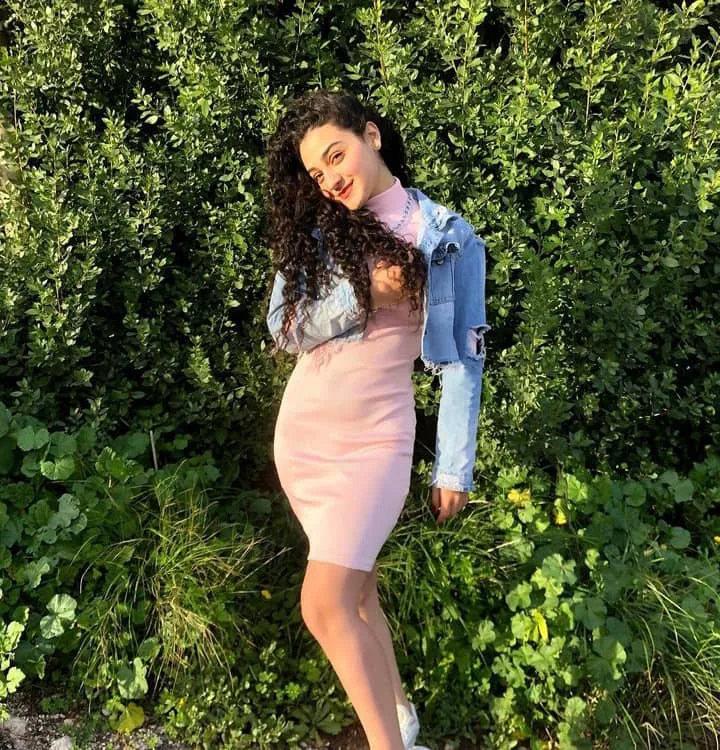 zahra, 31