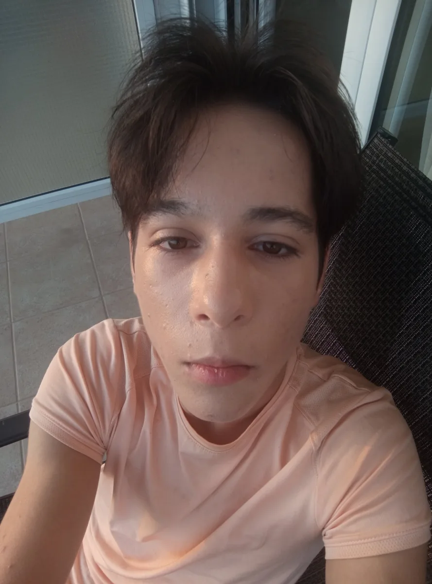 Air Yh, 18