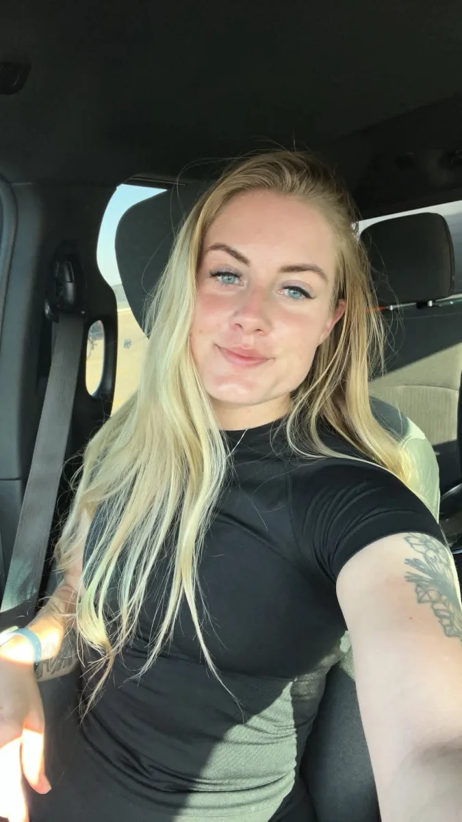 Karlie kay photo 1