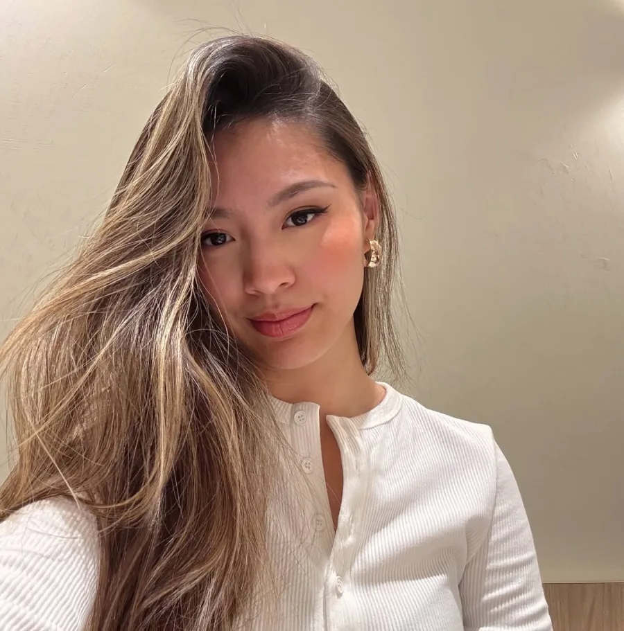 Aurora, 30